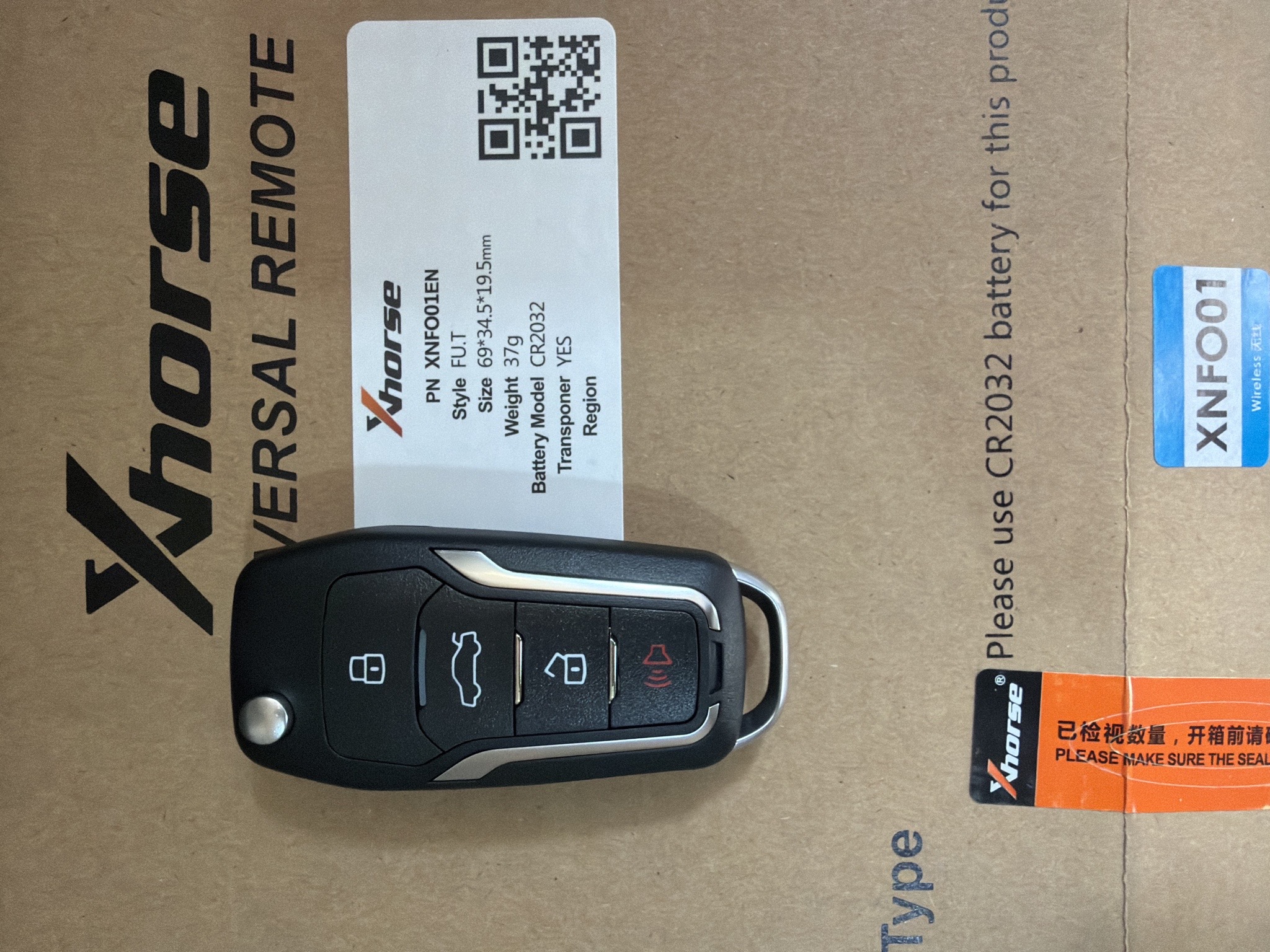 Універсальний бездротовий викладний автоключ Xhorse XNFO01EN Ford Style
